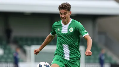 AZ Alkmaar-speler Troy Parrott in de kijker van West Ham United